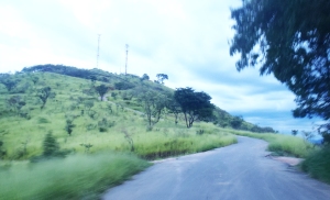 Estrada para o Morro de Caxambu